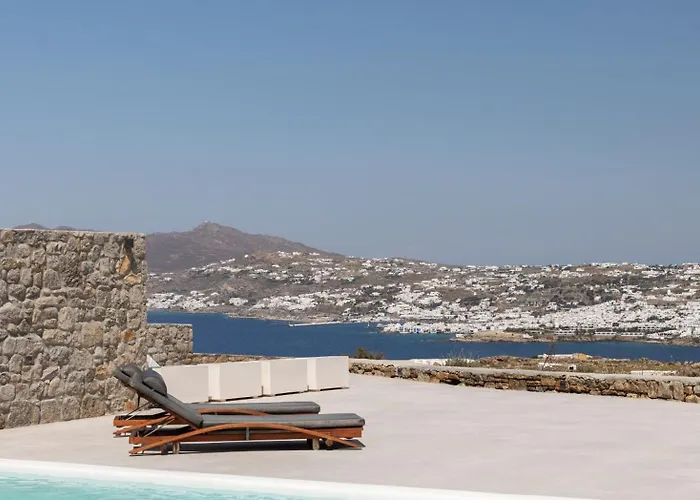 Actors Prestige -private Pool & Sea View