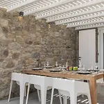 Actors Prestige -private Pool & Sea View