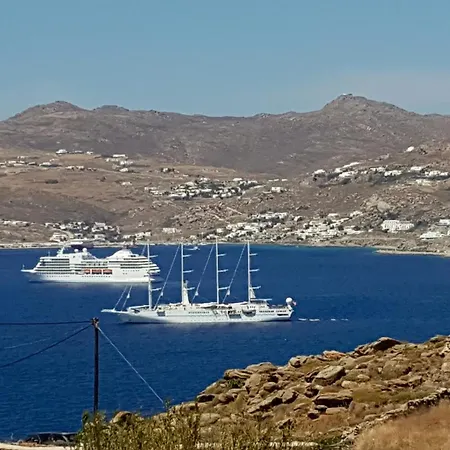 Apartment Mykonos Actor's Villa. 3 Bedrooms, Private Pool. *