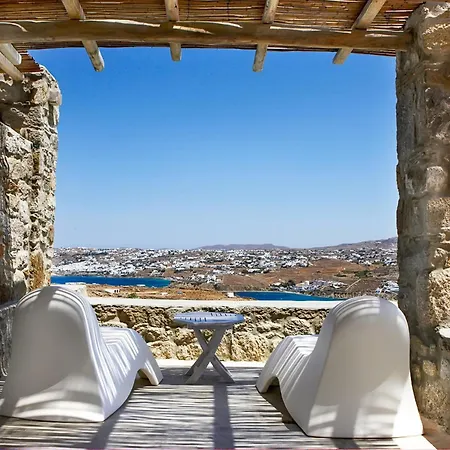 Mykonos Actor's Villa. 3 Bedrooms, Private Pool. *