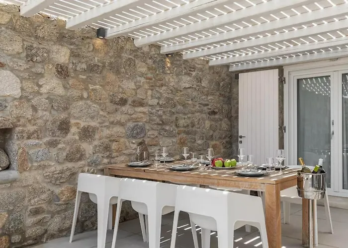 Actors Prestige -private Pool & Sea View